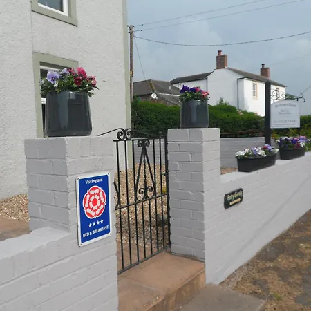 Midtown Farm Bed & Breakfast 4*