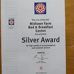 Midtown Farm 4*